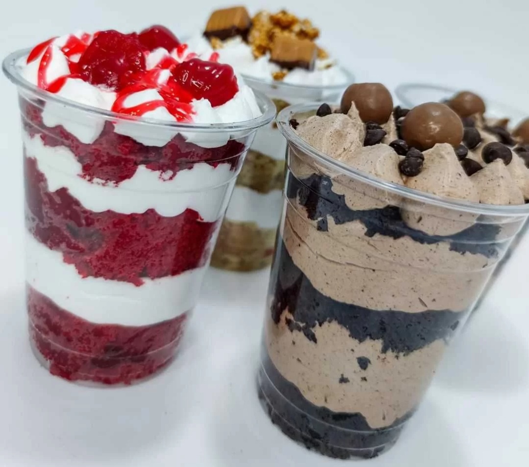Cake Parfait ( cake in cup)